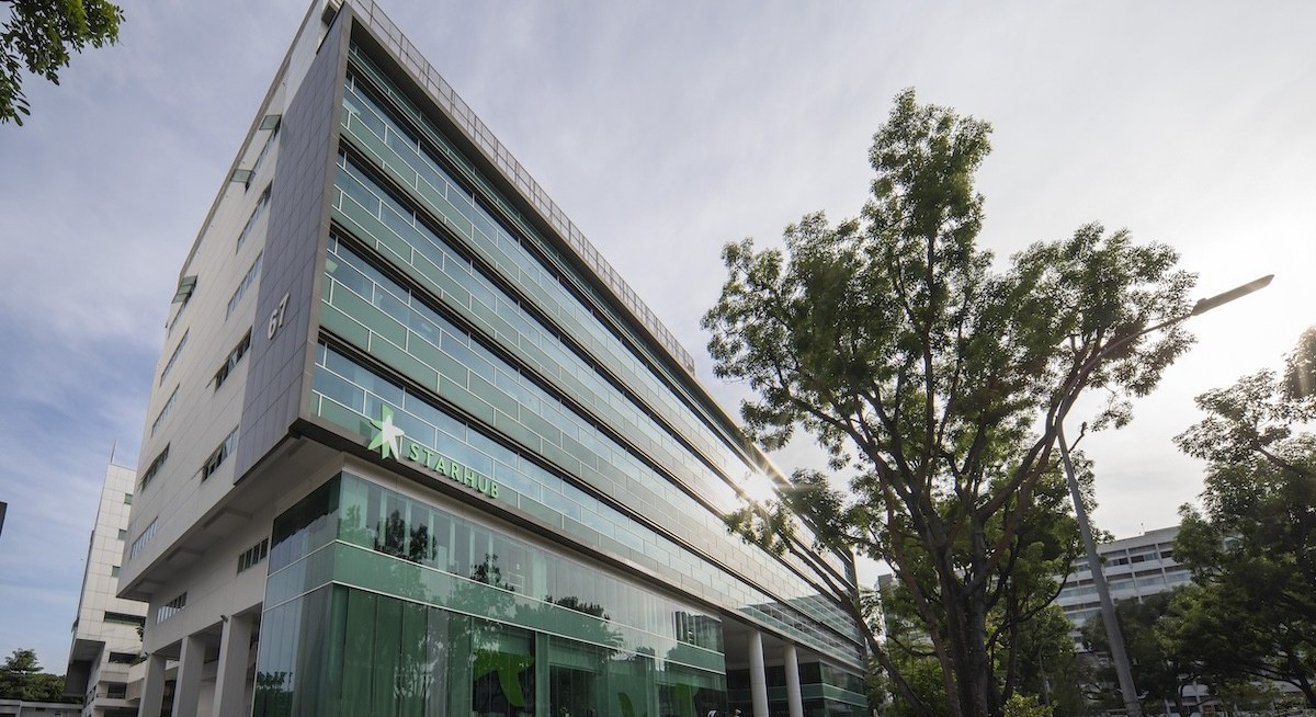 DBS keeps StarHub at 'fully valued' as Ensign sale falls short of estimates